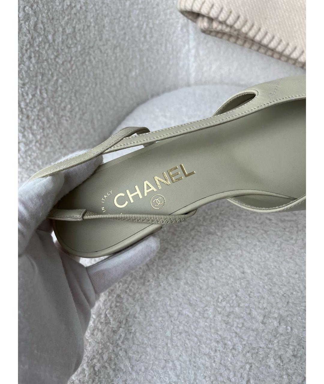 CHANEL Салатовые кожаные лодочки на низком каблуке, фото 5