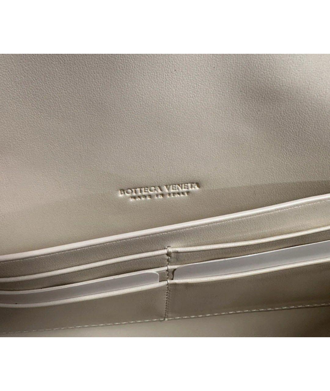 BOTTEGA VENETA Белая кожаная сумка с короткими ручками, фото 3