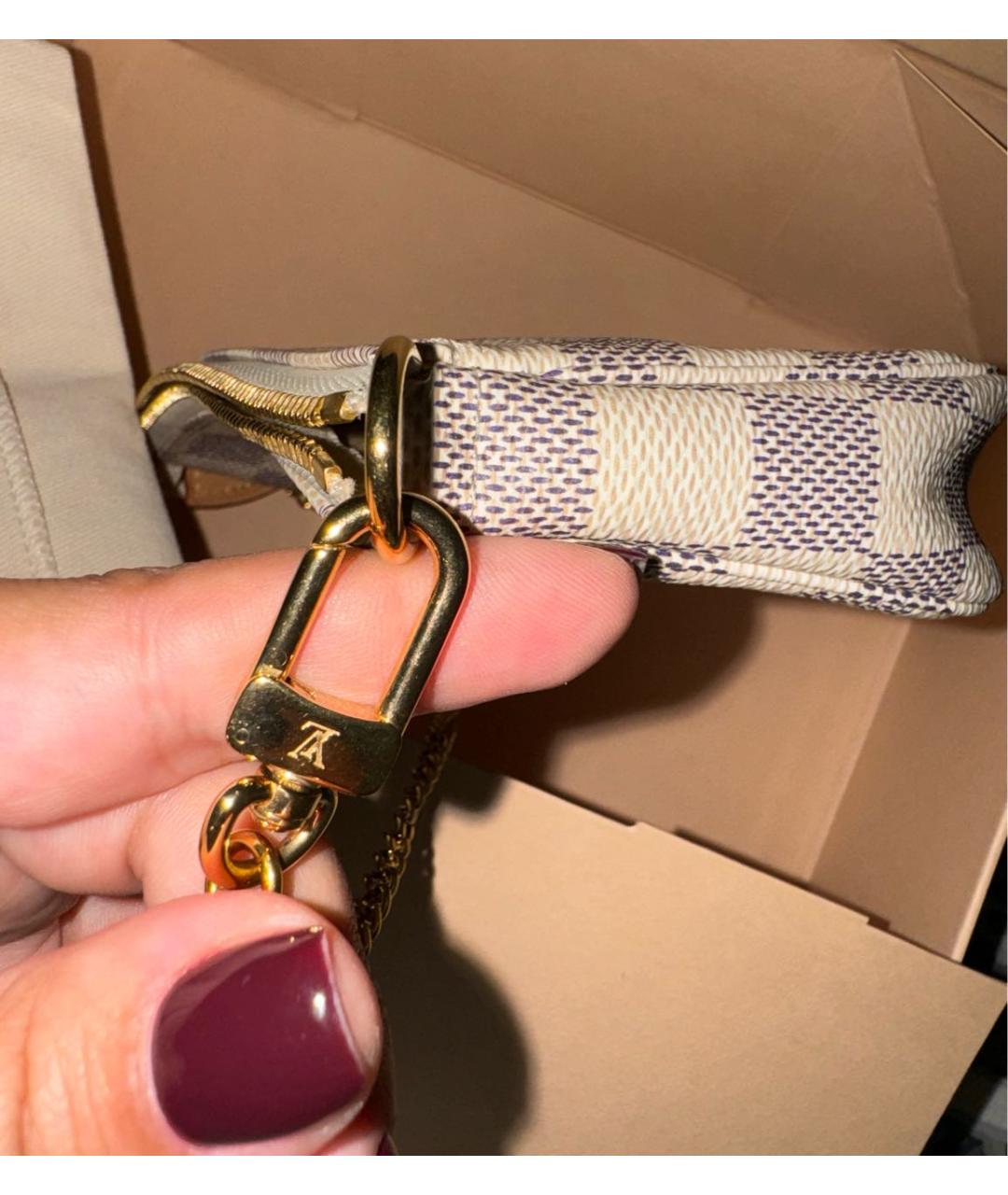LOUIS VUITTON Белая кожаная сумка с короткими ручками, фото 5