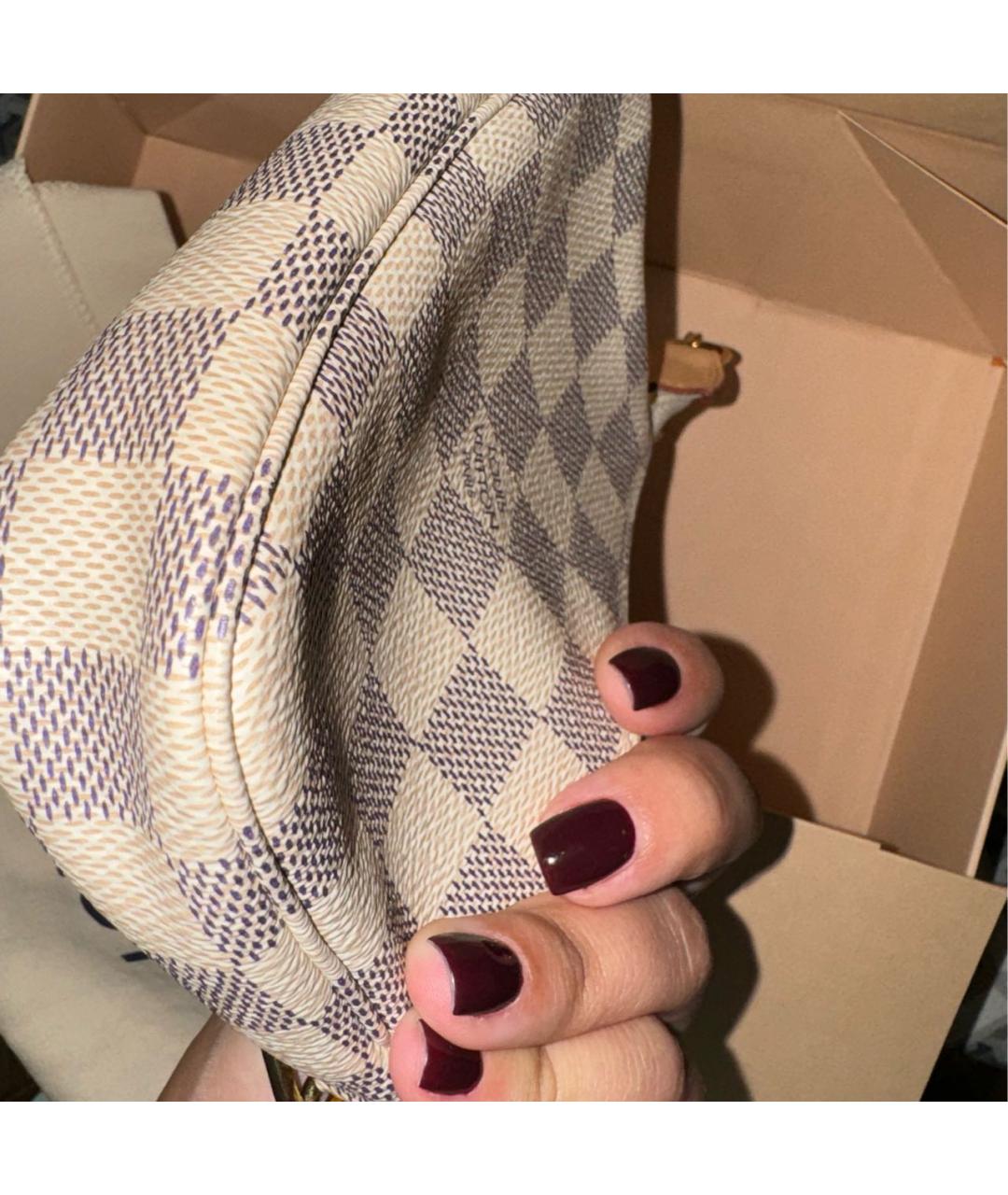 LOUIS VUITTON Белая кожаная сумка с короткими ручками, фото 8
