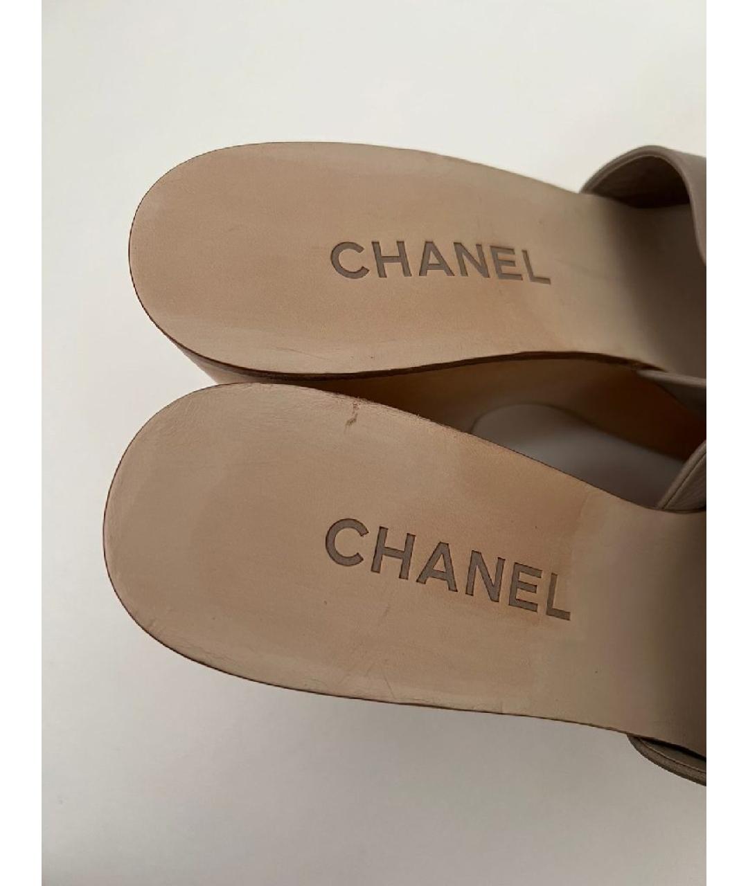CHANEL Бежевые кожаные сабо, фото 3