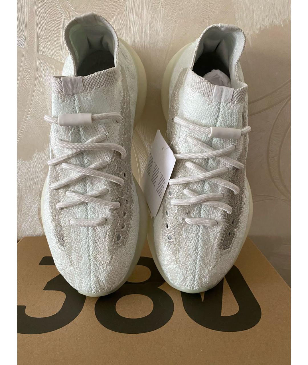 YEEZY Белые текстильные кроссовки, фото 2