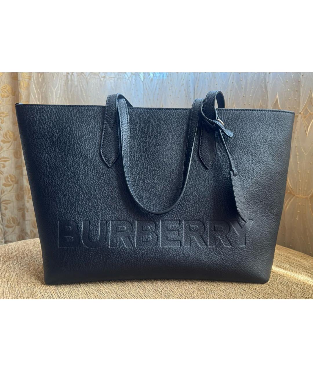 BURBERRY Черная кожаная сумка тоут, фото 3