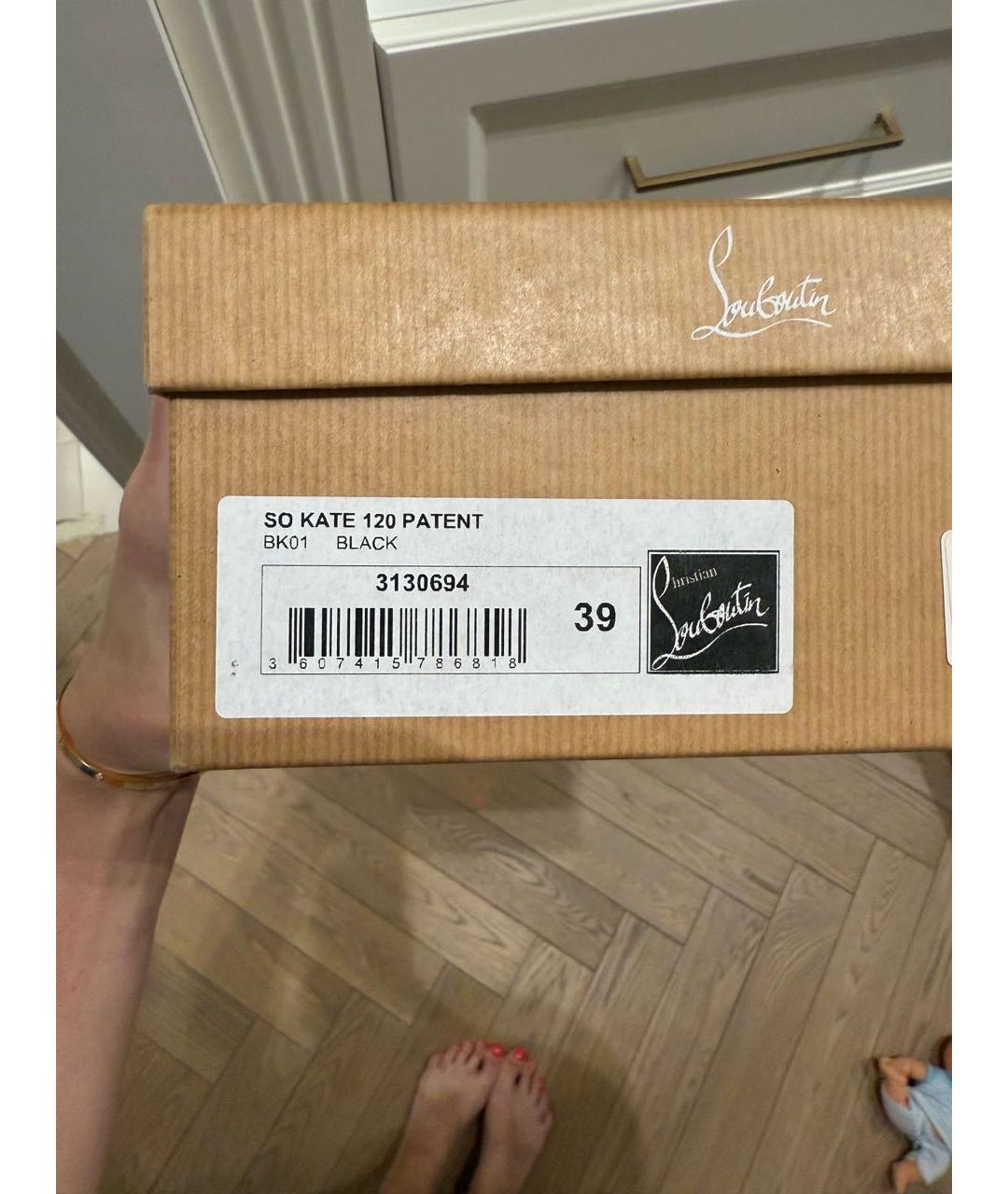 CHRISTIAN LOUBOUTIN Черные туфли из лакированной кожи, фото 6