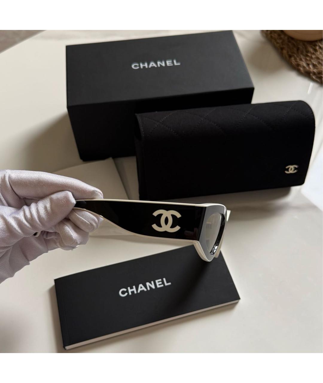 CHANEL Черные пластиковые солнцезащитные очки, фото 3