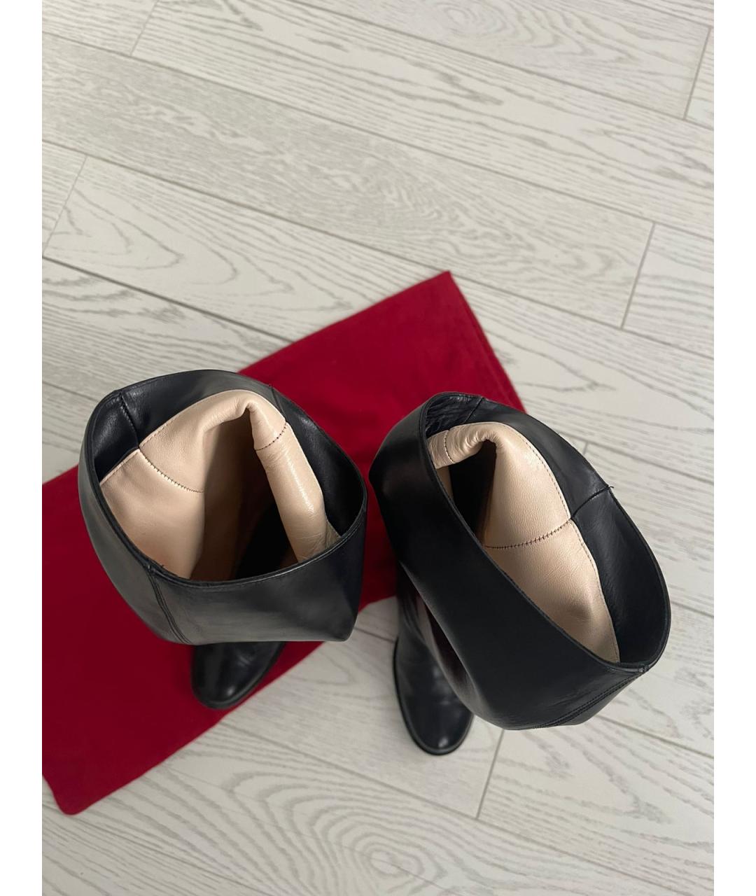 CHRISTIAN LOUBOUTIN Черные кожаные сапоги, фото 6