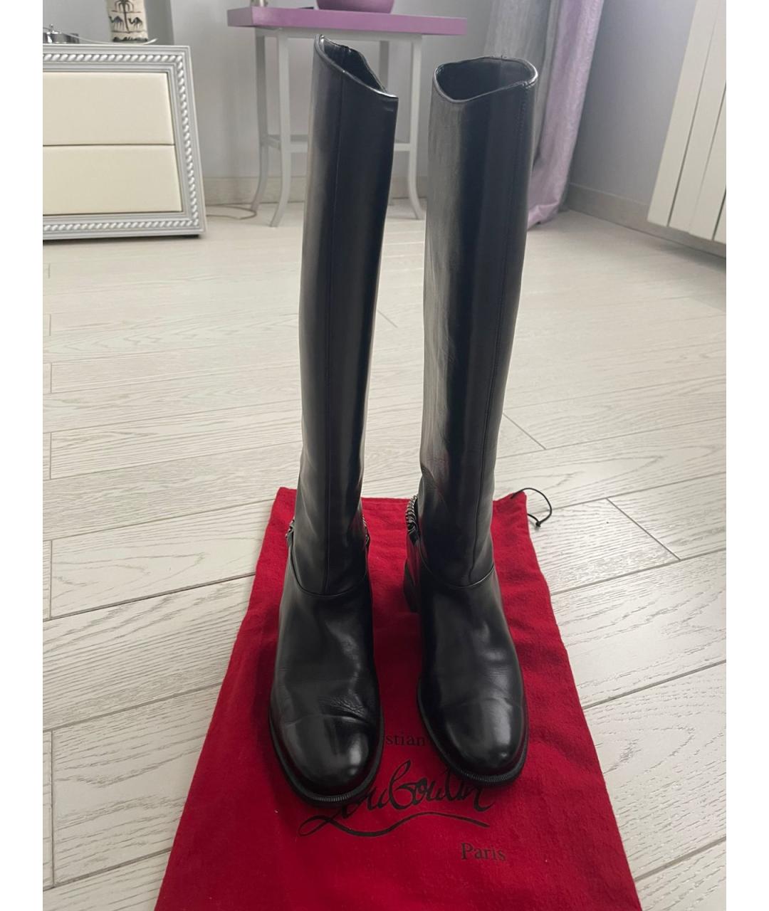 CHRISTIAN LOUBOUTIN Черные кожаные сапоги, фото 2