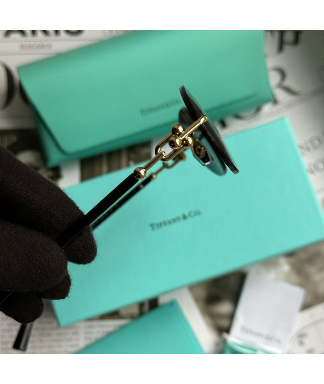 TIFFANY&CO Черные металлические солнцезащитные очки, фото 3