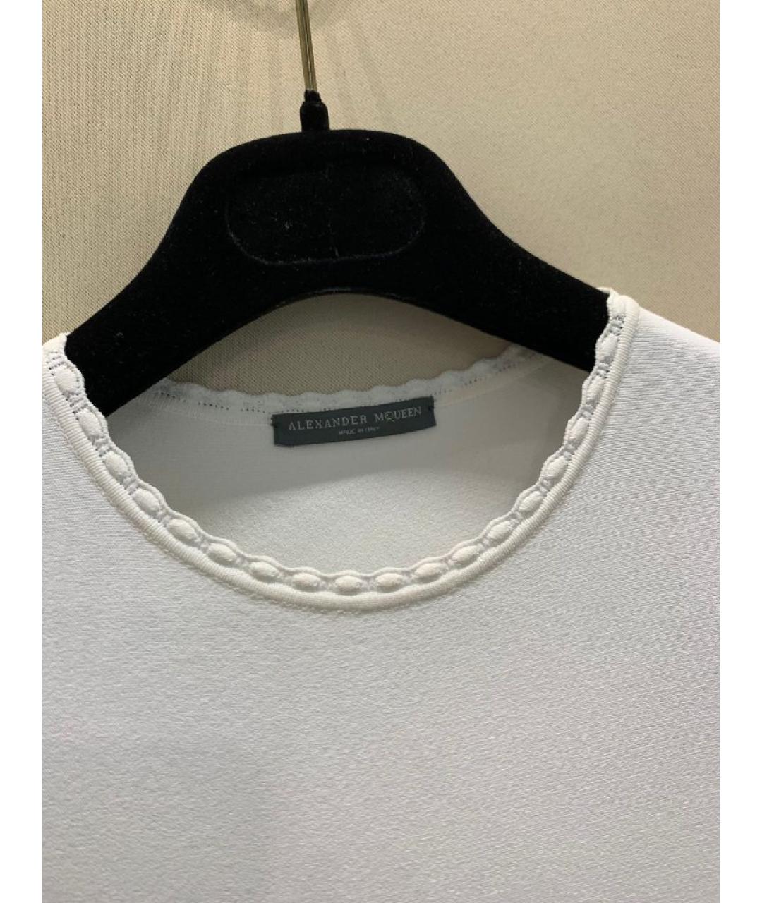ALEXANDER MCQUEEN Белое вискозное повседневное платье, фото 3