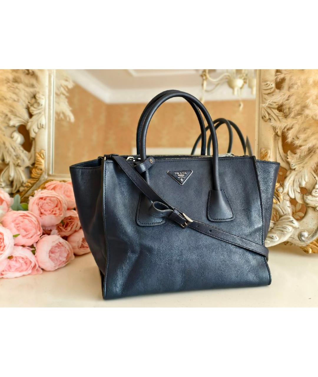PRADA Темно-синяя кожаная сумка тоут, фото 2