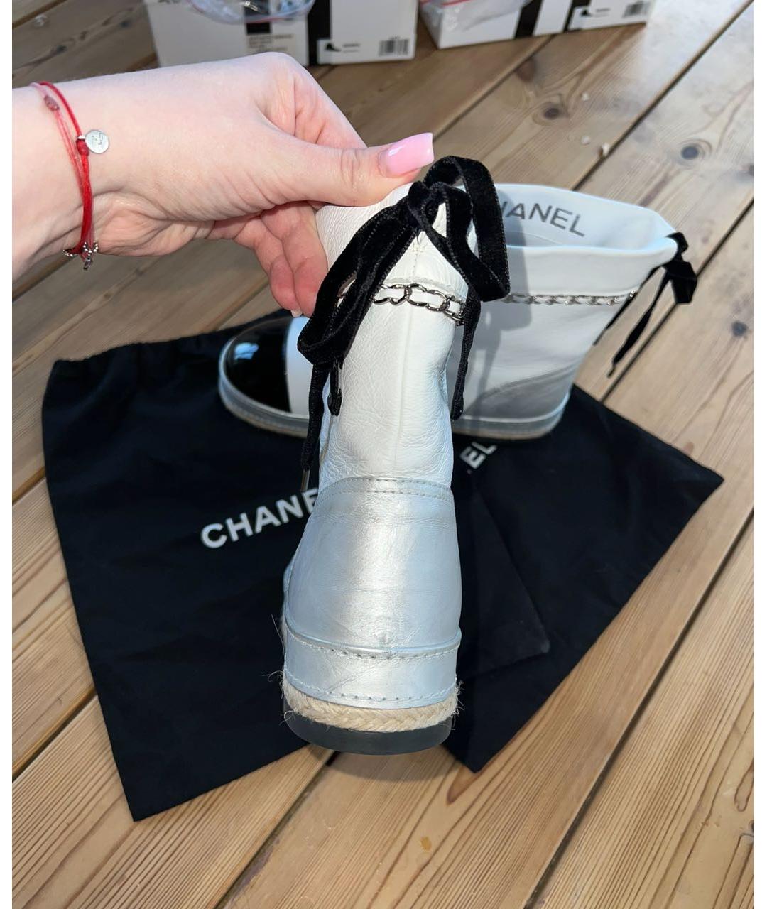 CHANEL Белые кожаные ботинки, фото 3