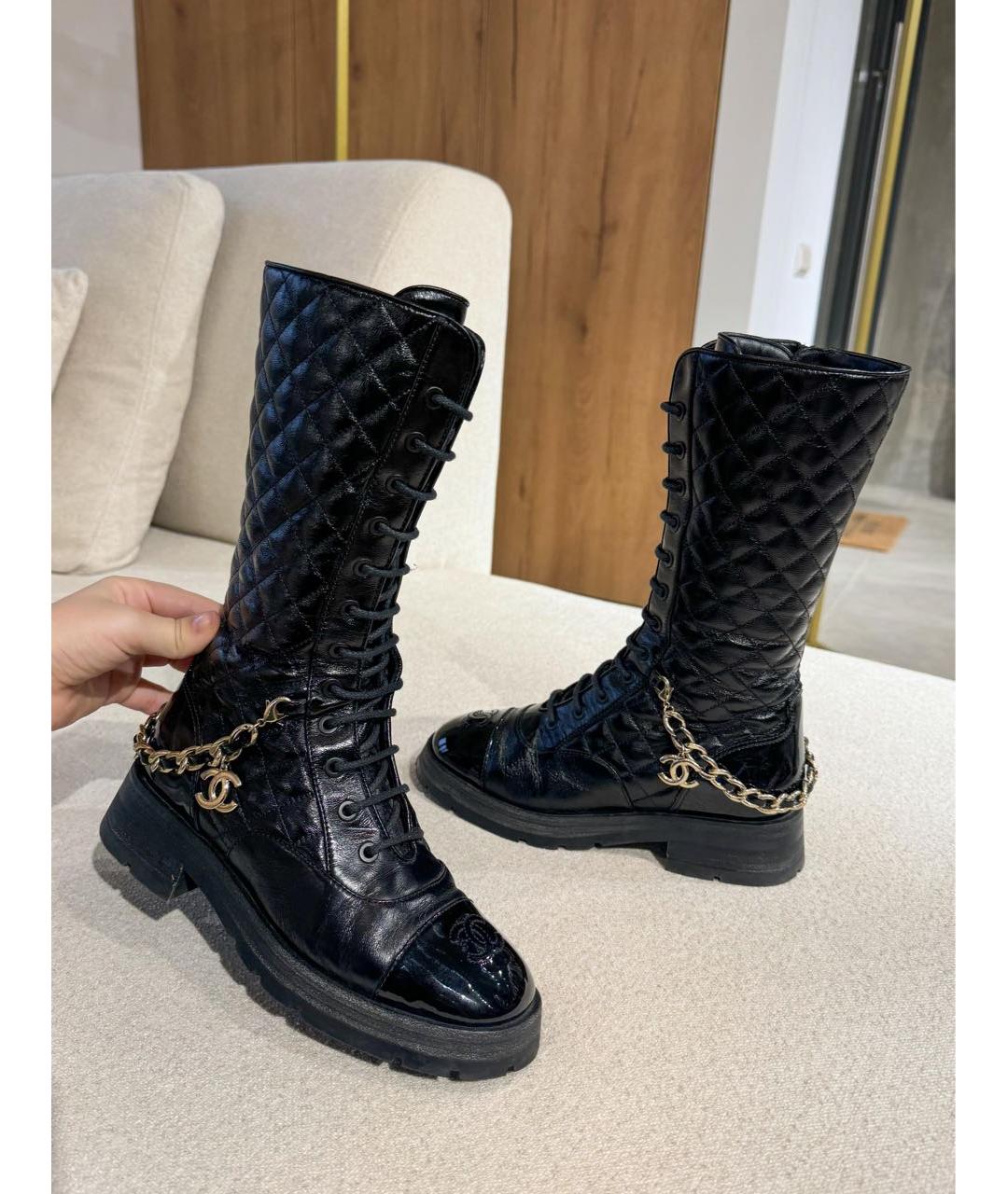 CHANEL Черные кожаные сапоги, фото 2
