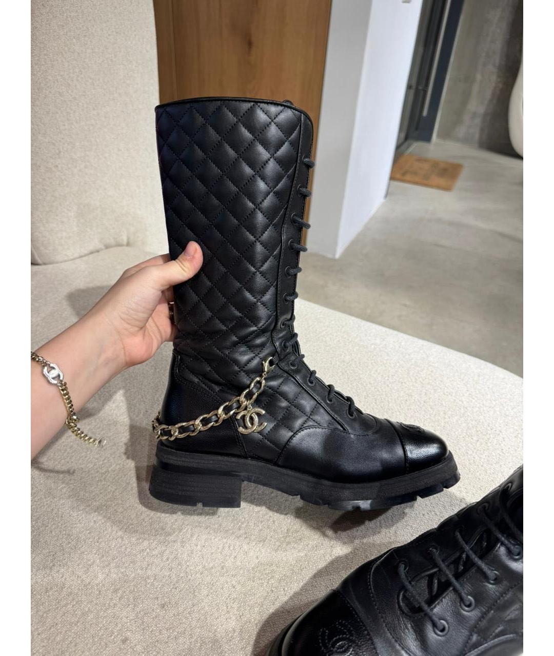 CHANEL Черные кожаные сапоги, фото 8
