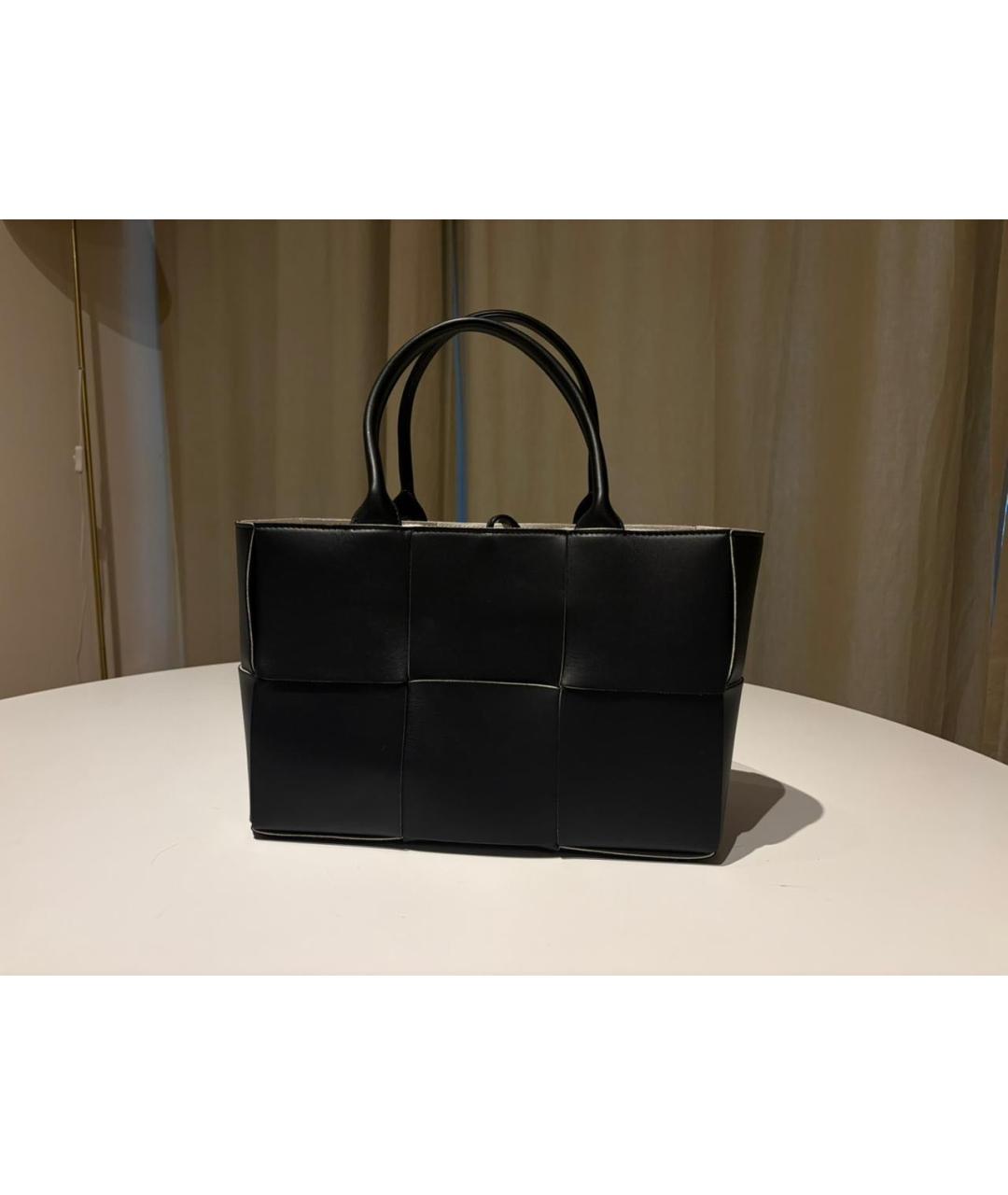 BOTTEGA VENETA Черная кожаная сумка тоут, фото 4