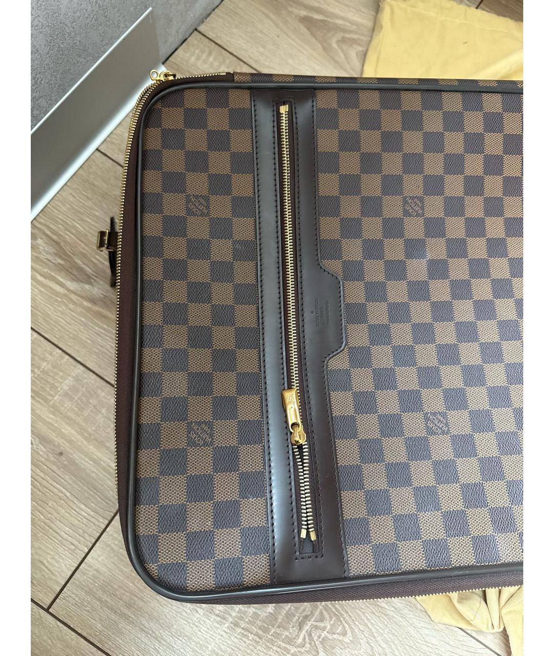 LOUIS VUITTON Коричневый кожаный чемодан, фото 7
