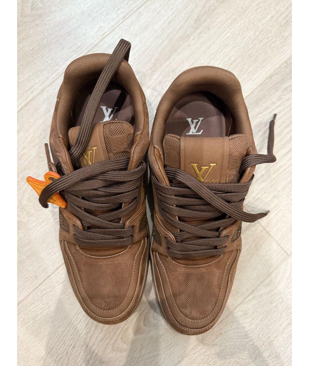 LOUIS VUITTON Коричневые кожаные низкие кроссовки / кеды, фото 3