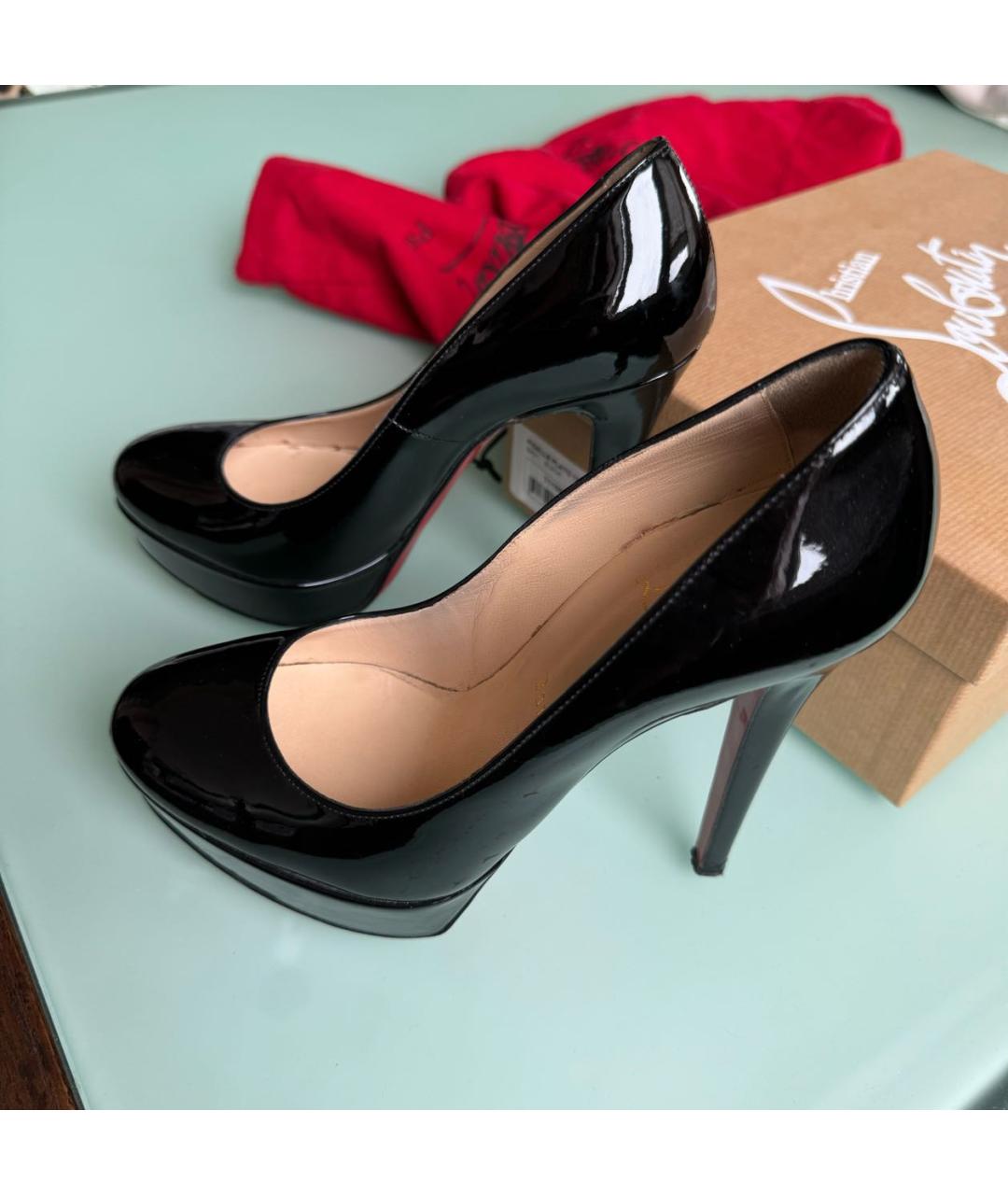 CHRISTIAN LOUBOUTIN Черные туфли из лакированной кожи, фото 3