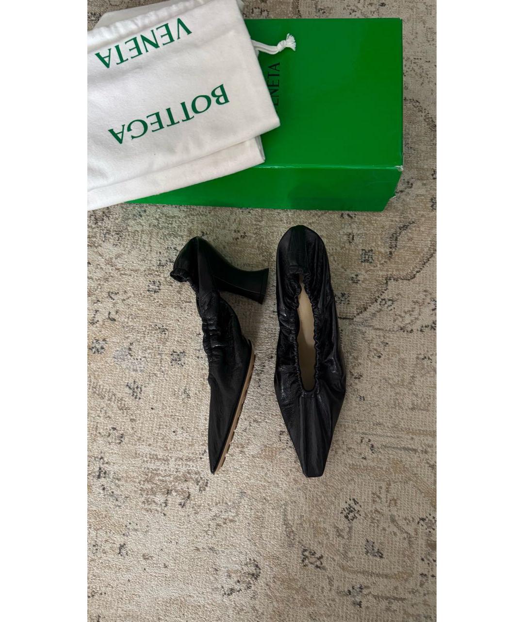 BOTTEGA VENETA Черные туфли из лакированной кожи, фото 5