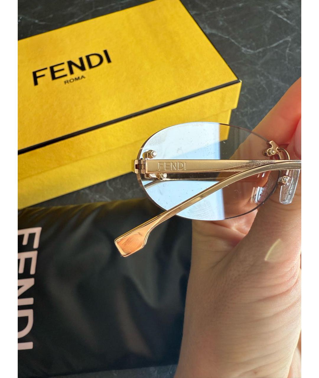 FENDI Бежевые металлические солнцезащитные очки, фото 2