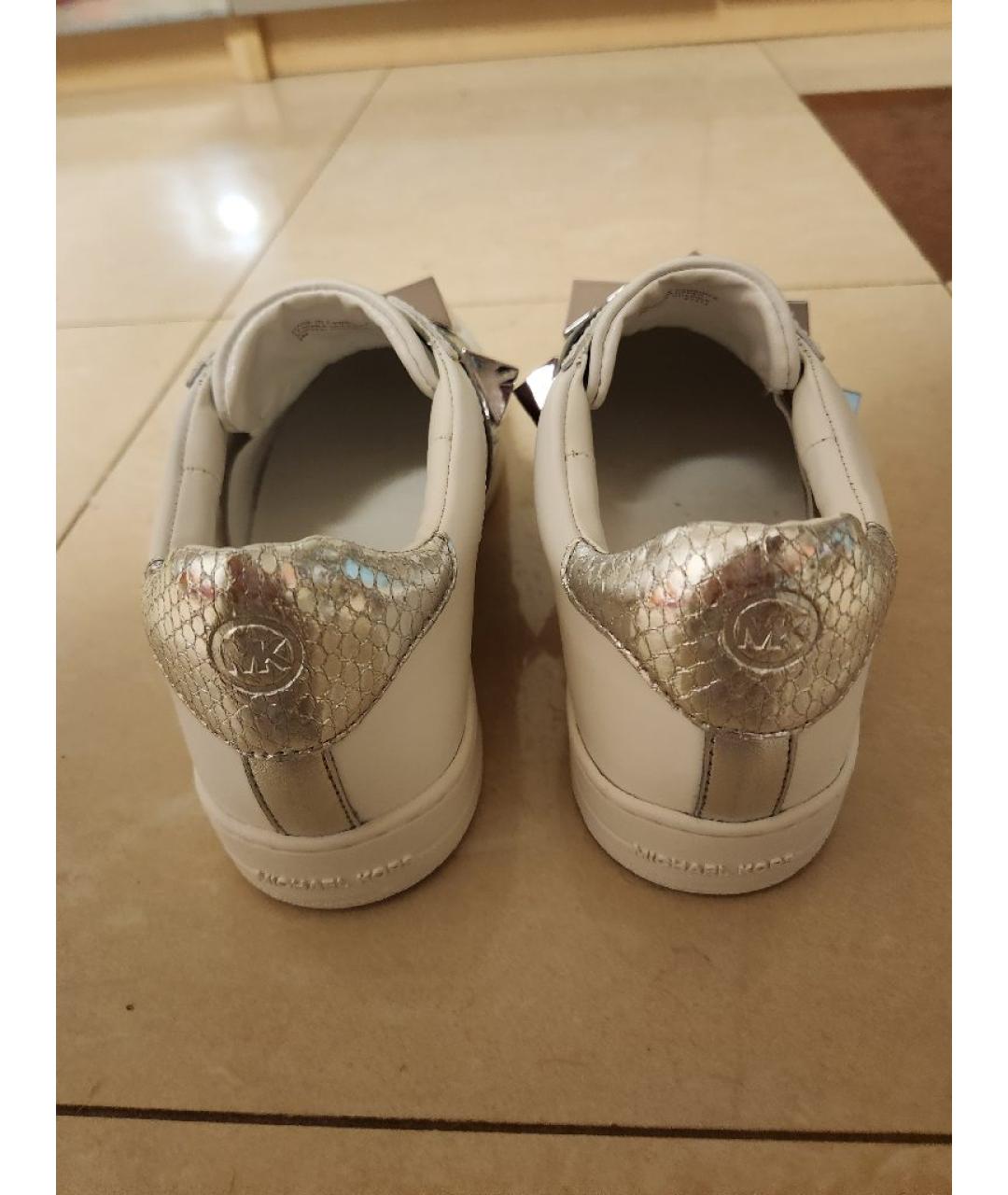 MICHAEL KORS Белые кожаные кроссовки, фото 4