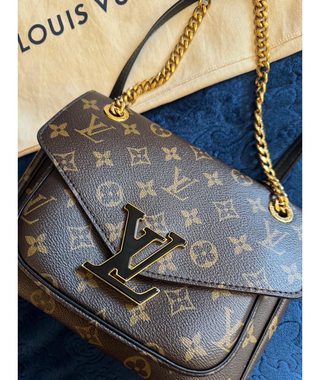LOUIS VUITTON Коричневая кожаная сумка через плечо, фото 3