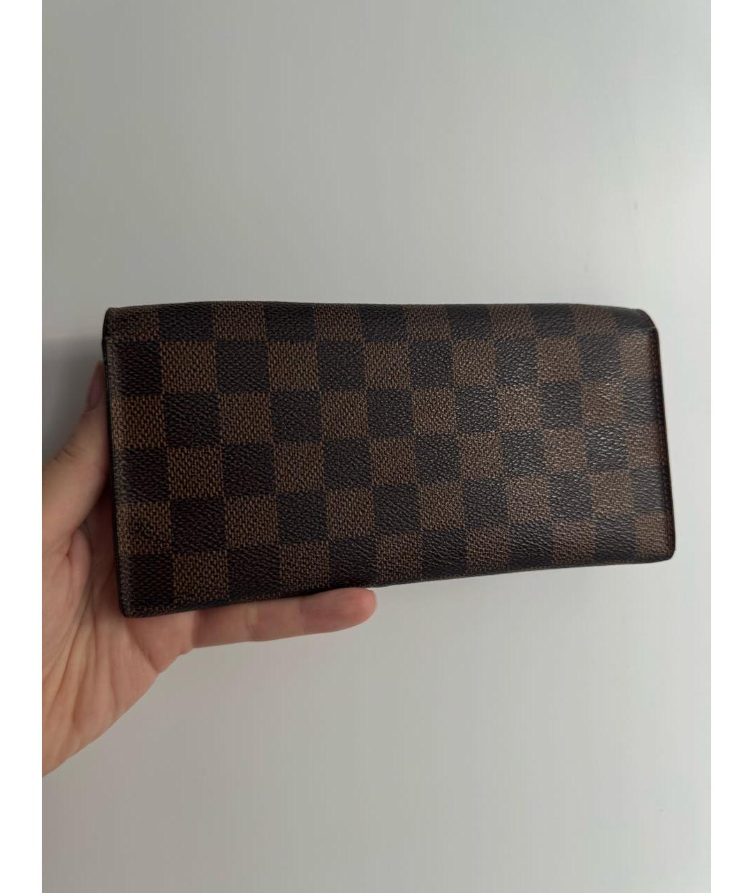 LOUIS VUITTON Коричневый кошелек, фото 3