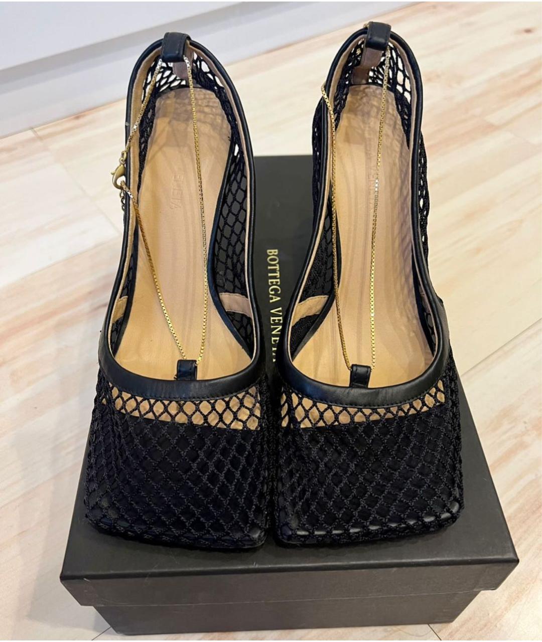BOTTEGA VENETA Черные текстильные босоножки, фото 2