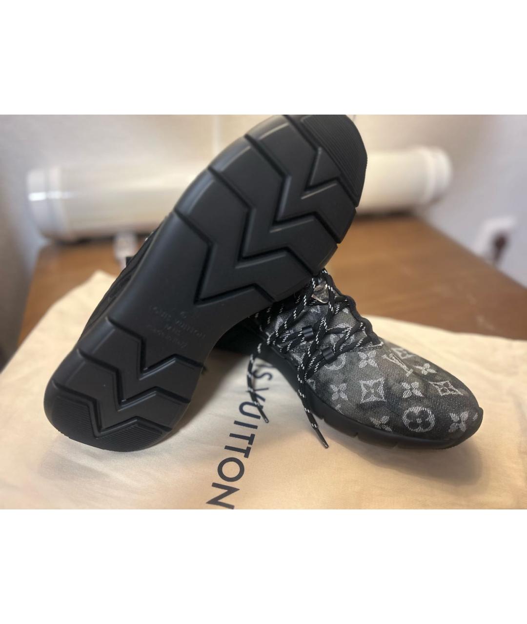 LOUIS VUITTON Антрацитовые низкие кроссовки / кеды, фото 3
