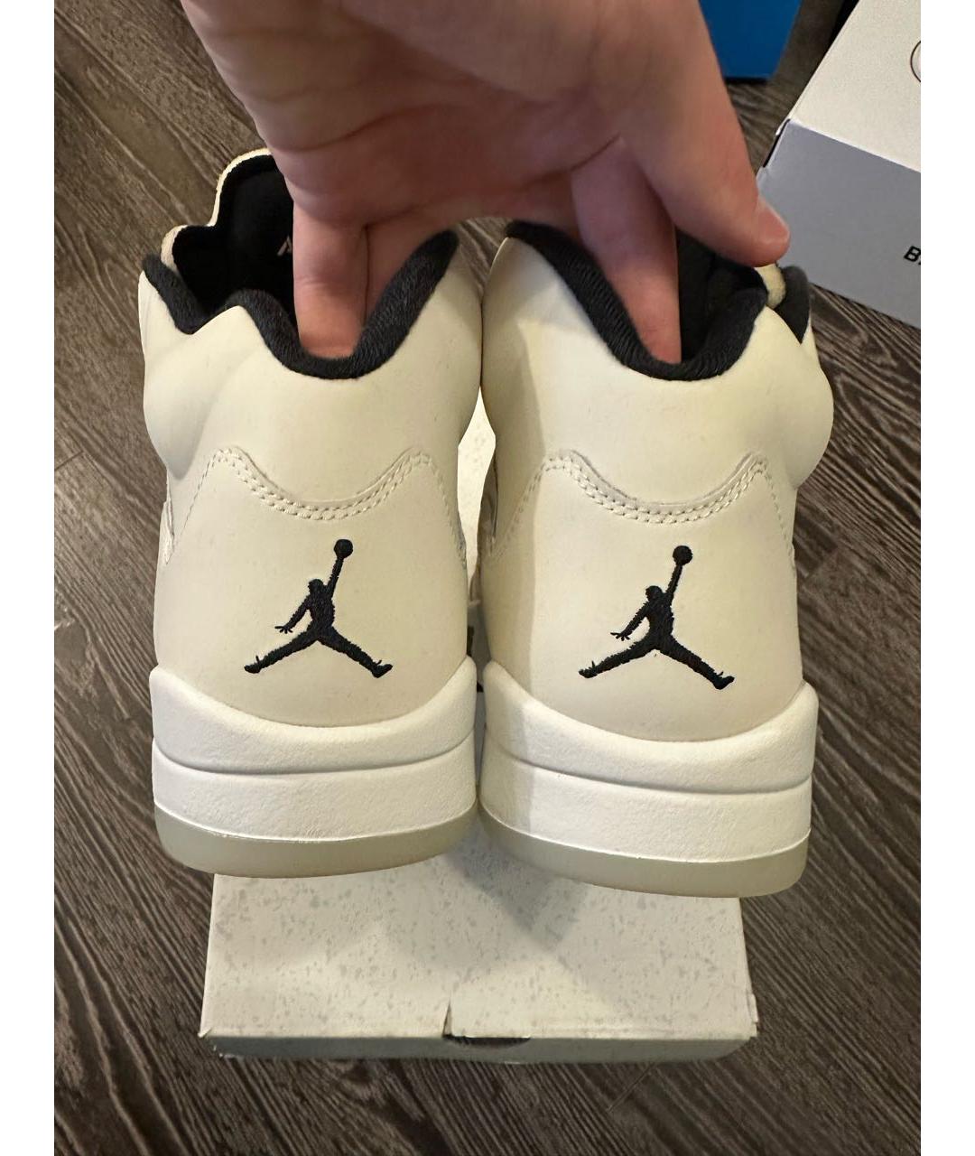 JORDAN Бежевые нубуковые высокие кроссовки / кеды, фото 5