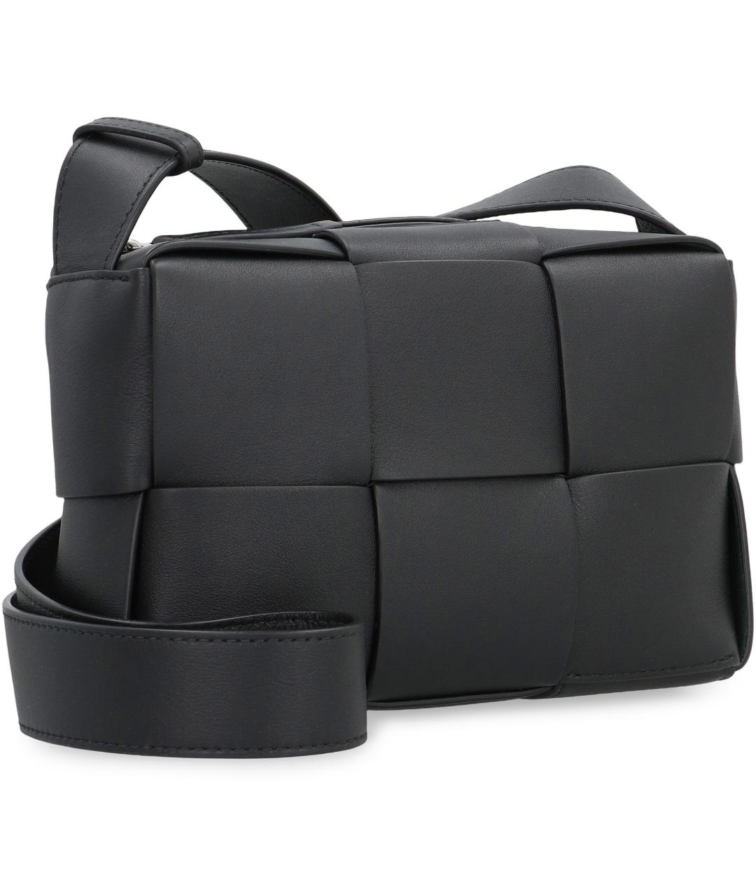 BOTTEGA VENETA Черная кожаная сумка на плечо, фото 3