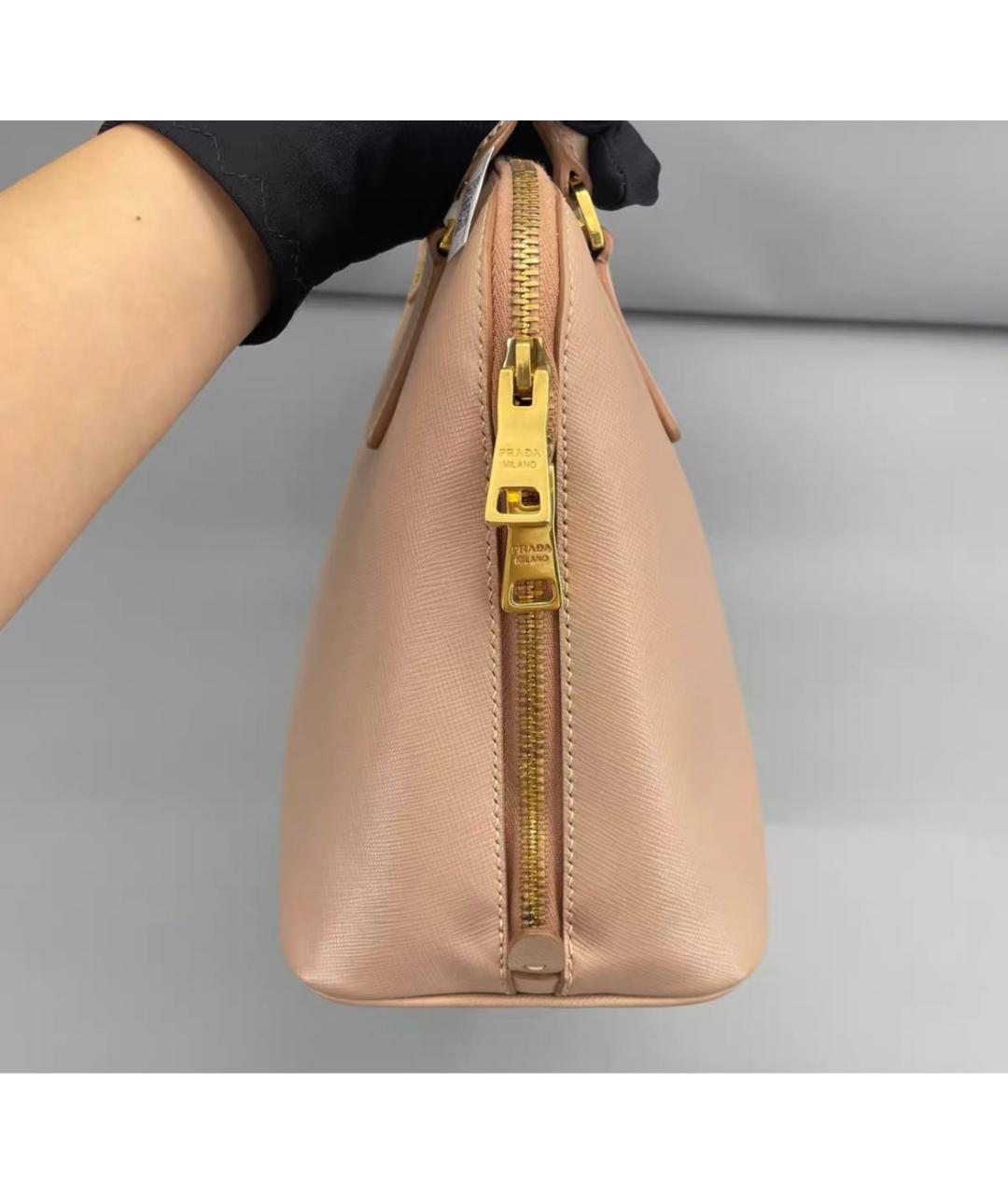 PRADA Коралловая кожаная сумка через плечо, фото 4