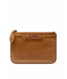 LOUIS VUITTON Кошелек