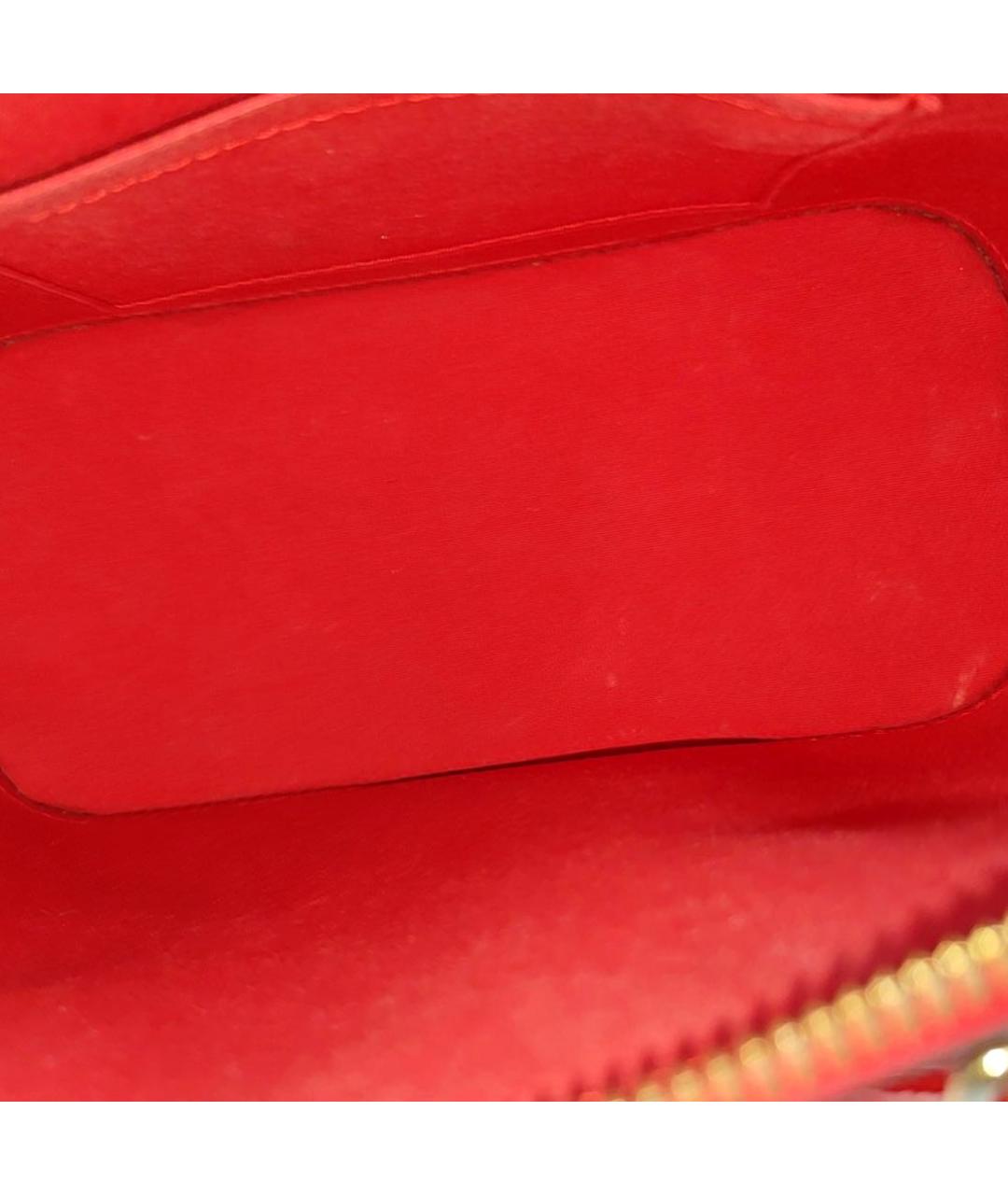 LOUIS VUITTON Красная сумка с короткими ручками из лакированной кожи, фото 6