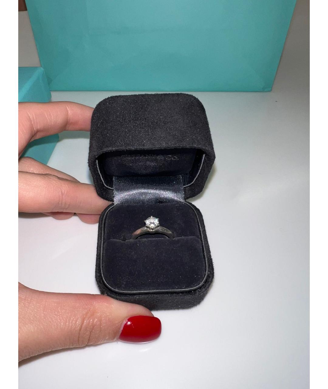 TIFFANY&CO Белое платиновое кольцо, фото 7