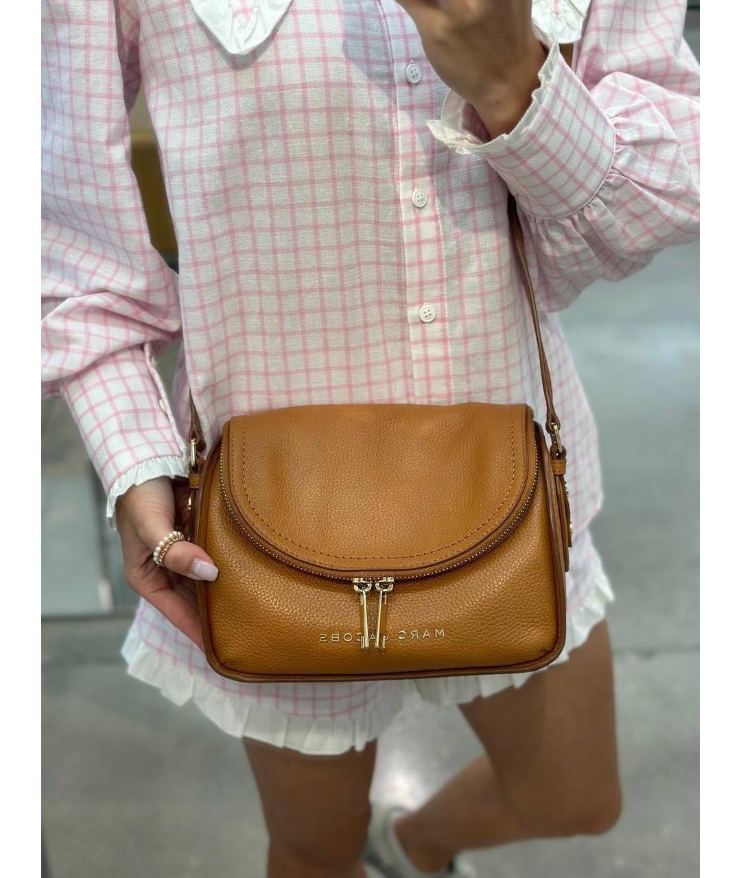 MARC JACOBS Коричневая кожаная сумка через плечо, фото 4