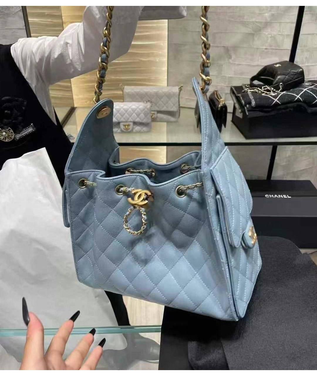CHANEL Голубая кожаная сумка тоут, фото 3