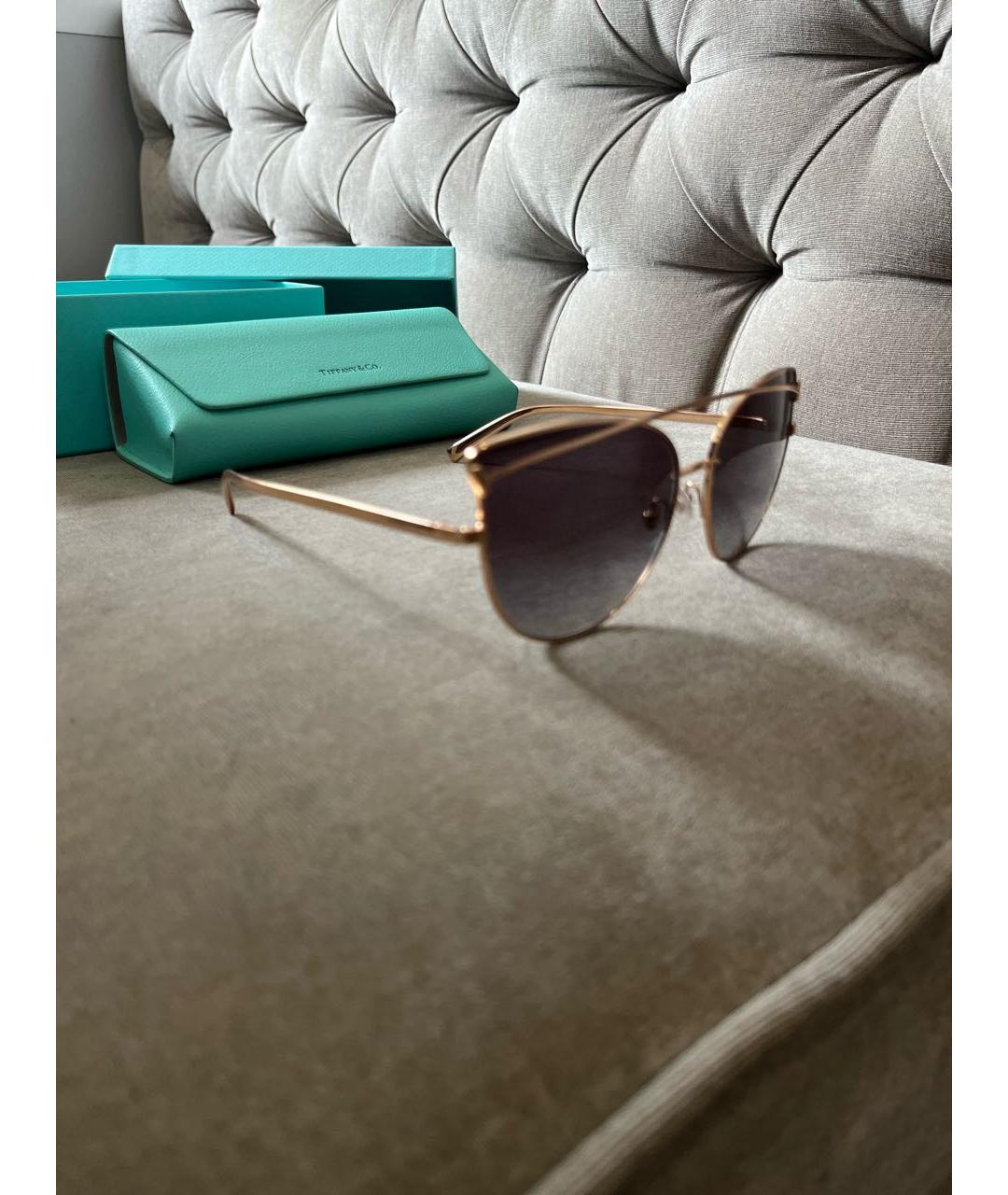 TIFFANY&CO Золотые металлические солнцезащитные очки, фото 2