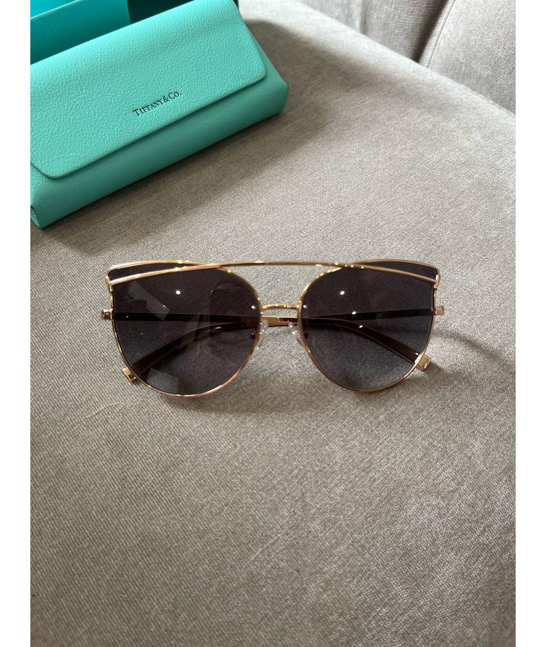 TIFFANY&CO Золотые металлические солнцезащитные очки, фото 9