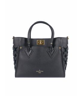 LOUIS VUITTON Сумка с короткими ручками