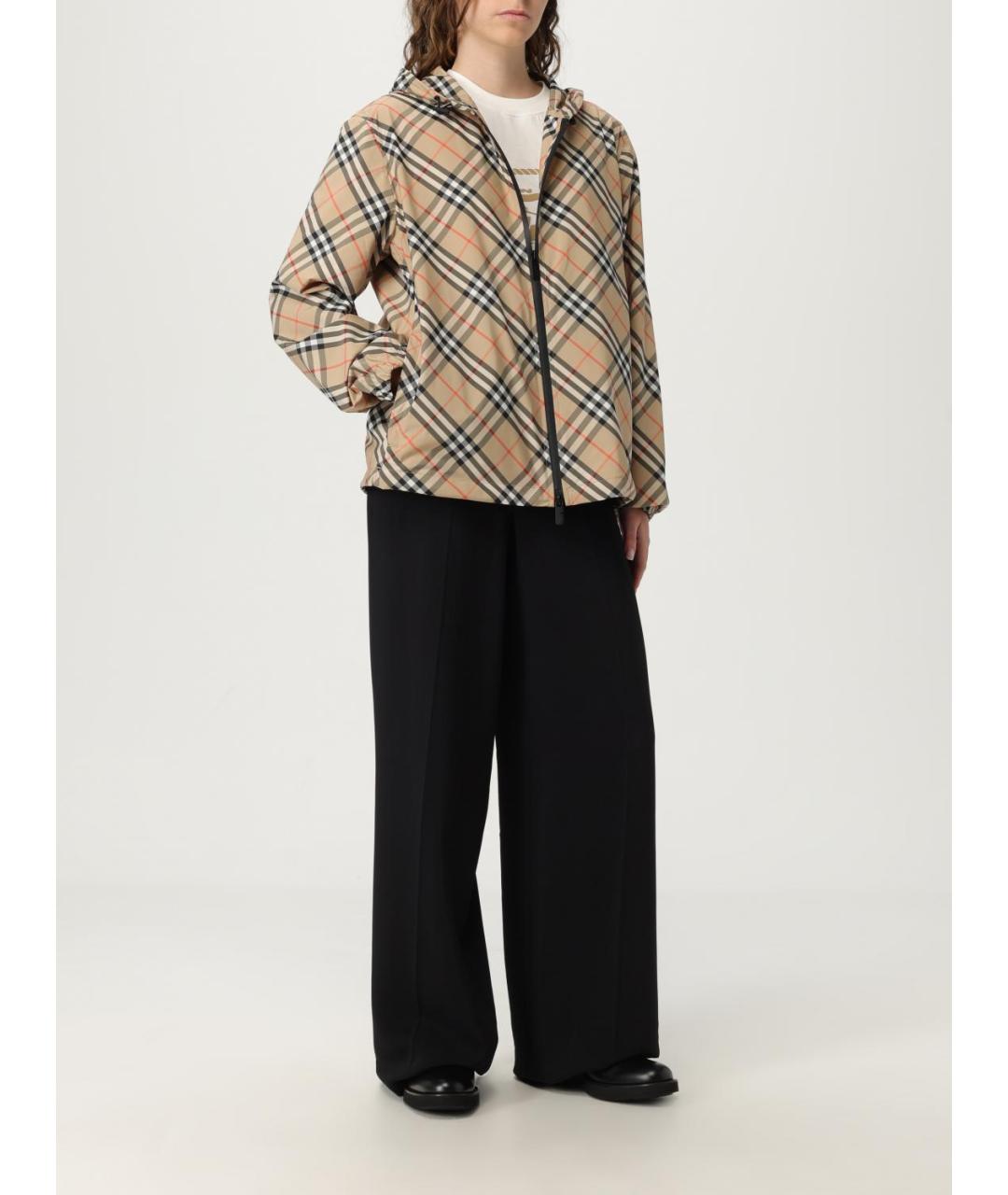 BURBERRY Бежевая куртка, фото 3