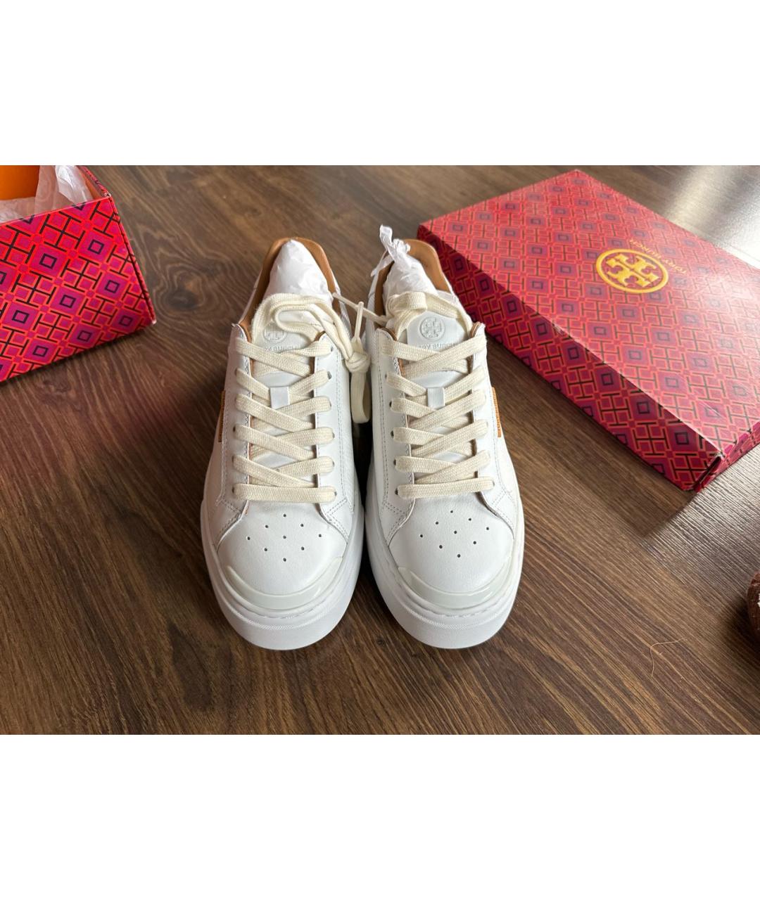 TORY BURCH Белые кожаные кеды, фото 2