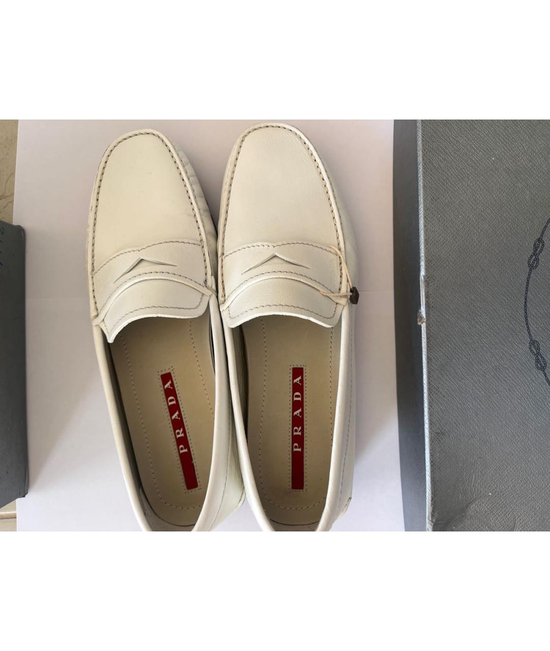 PRADA Белые кожаные мокасины, фото 3