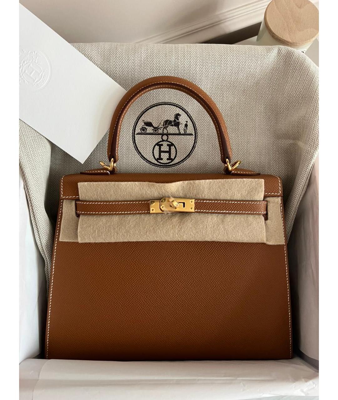 HERMES Коричневая кожаная сумка с короткими ручками, фото 3