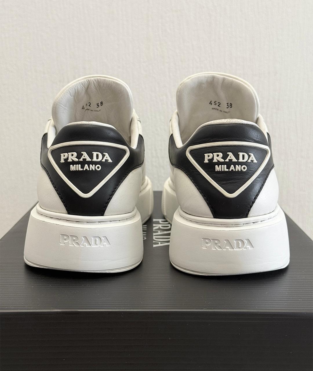 PRADA Белые кожаные кеды, фото 4