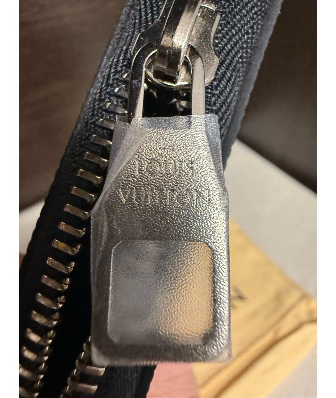 LOUIS VUITTON Черный кожаный кошелек, фото 4