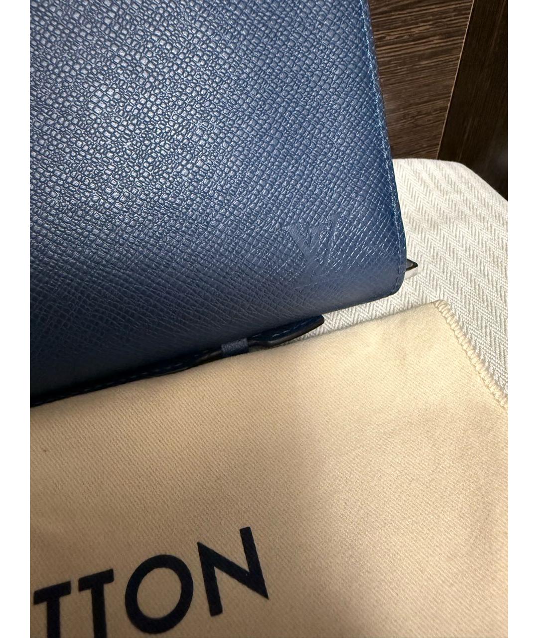 LOUIS VUITTON Темно-синий кожаный кошелек, фото 4