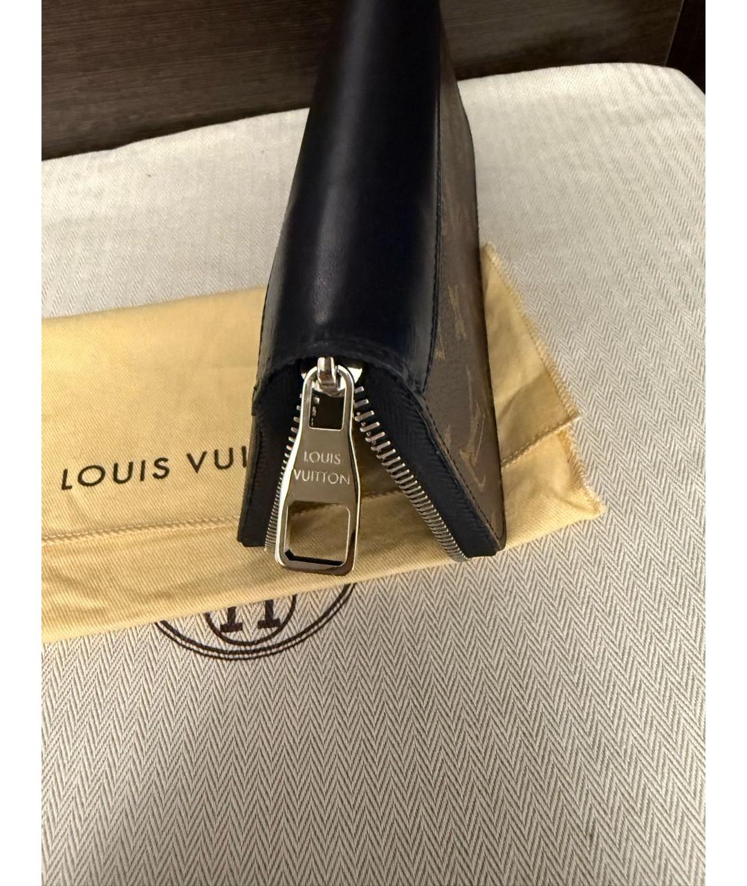 LOUIS VUITTON Коричневый кошелек, фото 5