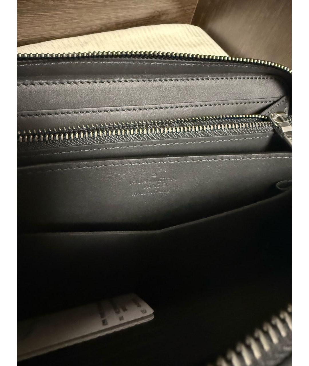 LOUIS VUITTON Черный кожаный кошелек, фото 3