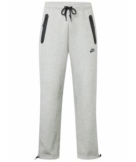 NIKE Повседневные брюки