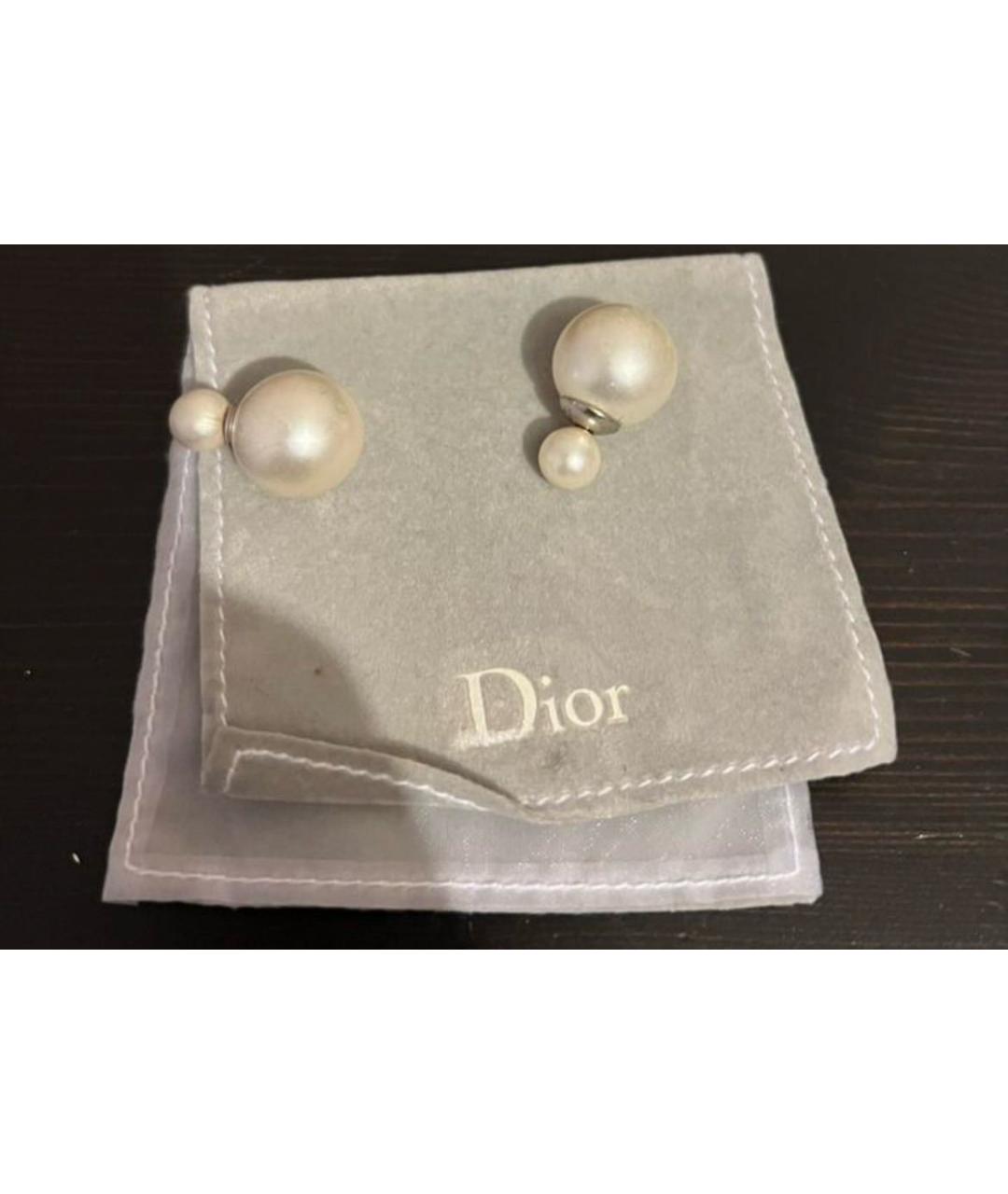 CHRISTIAN DIOR Белые серьги, фото 4